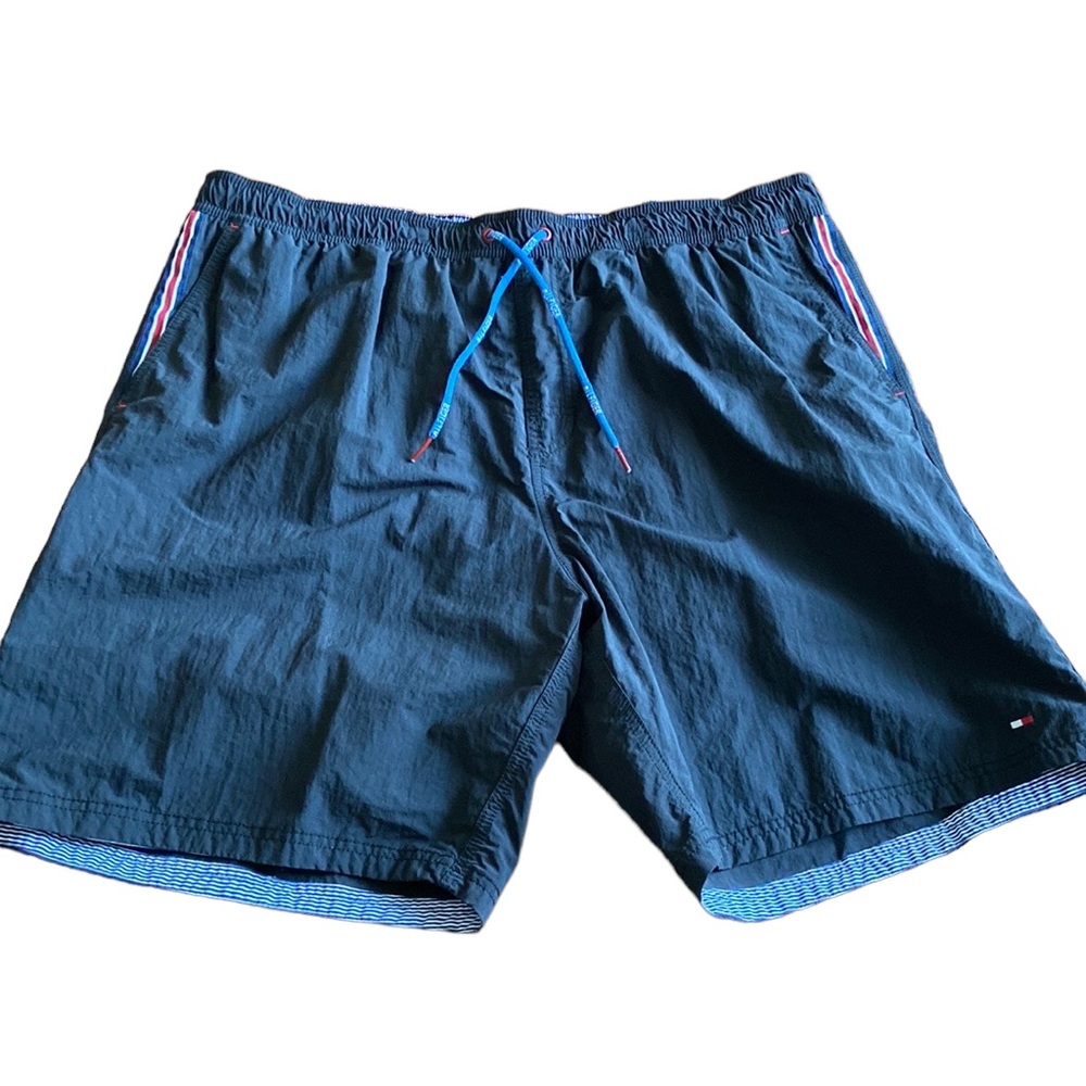 Tommy Hilfiger Black Mesh Interior Pocketed Mens Swim Trunks